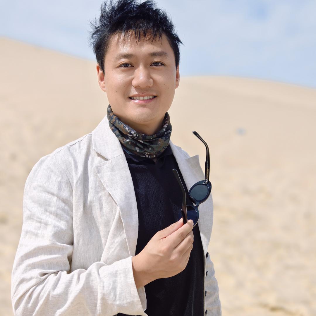 美家亮丽—装饰镜魔法师（实木家具装饰镜）