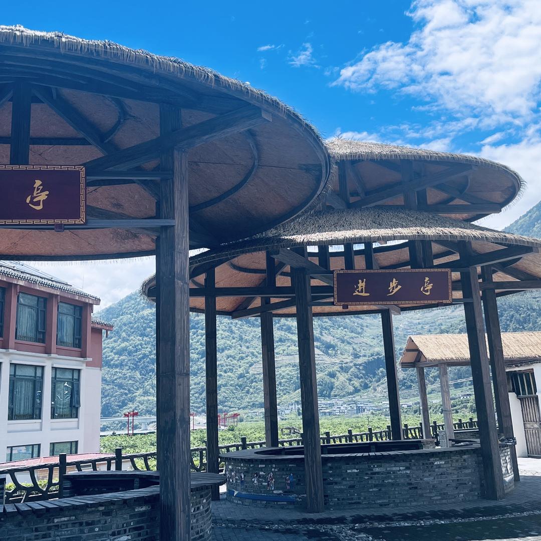 成都亿添成古建筑有限公司