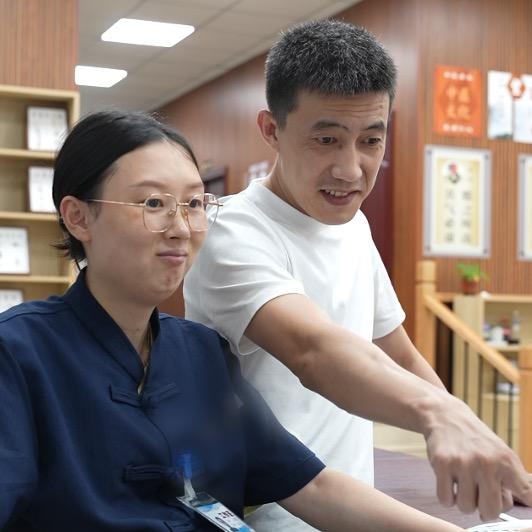在下绍鹏(小助版)