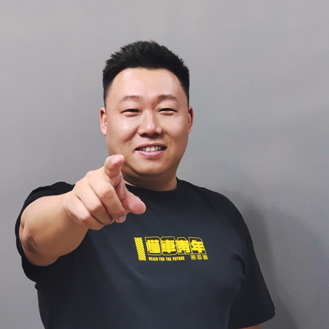 大左在哈萨克斯坦