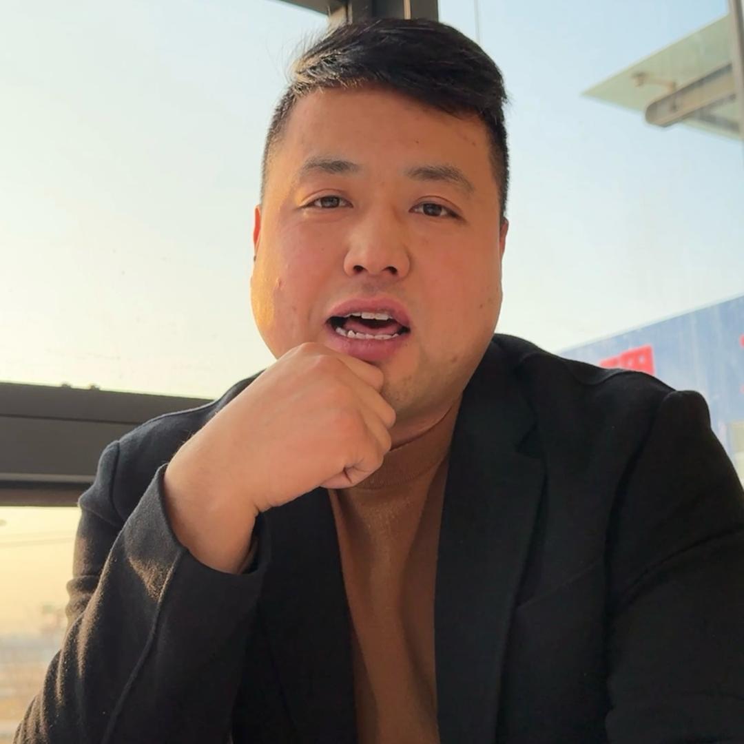 老王先用后付
