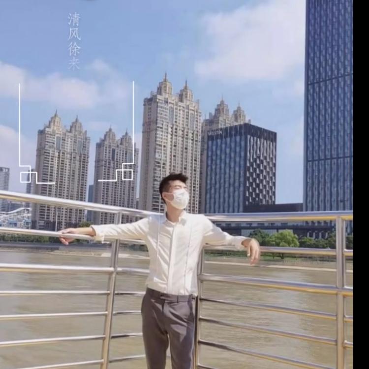 李可爱€