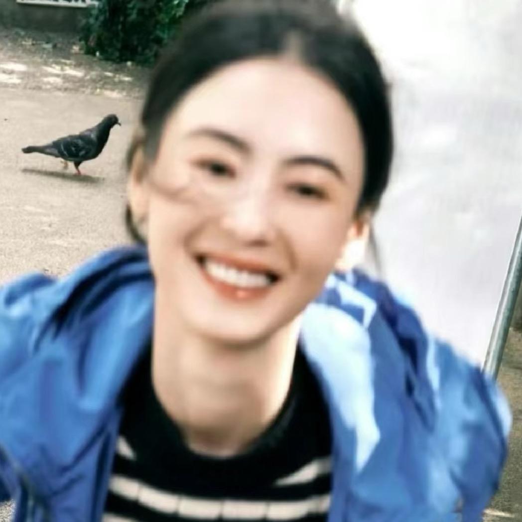 孔小黑.