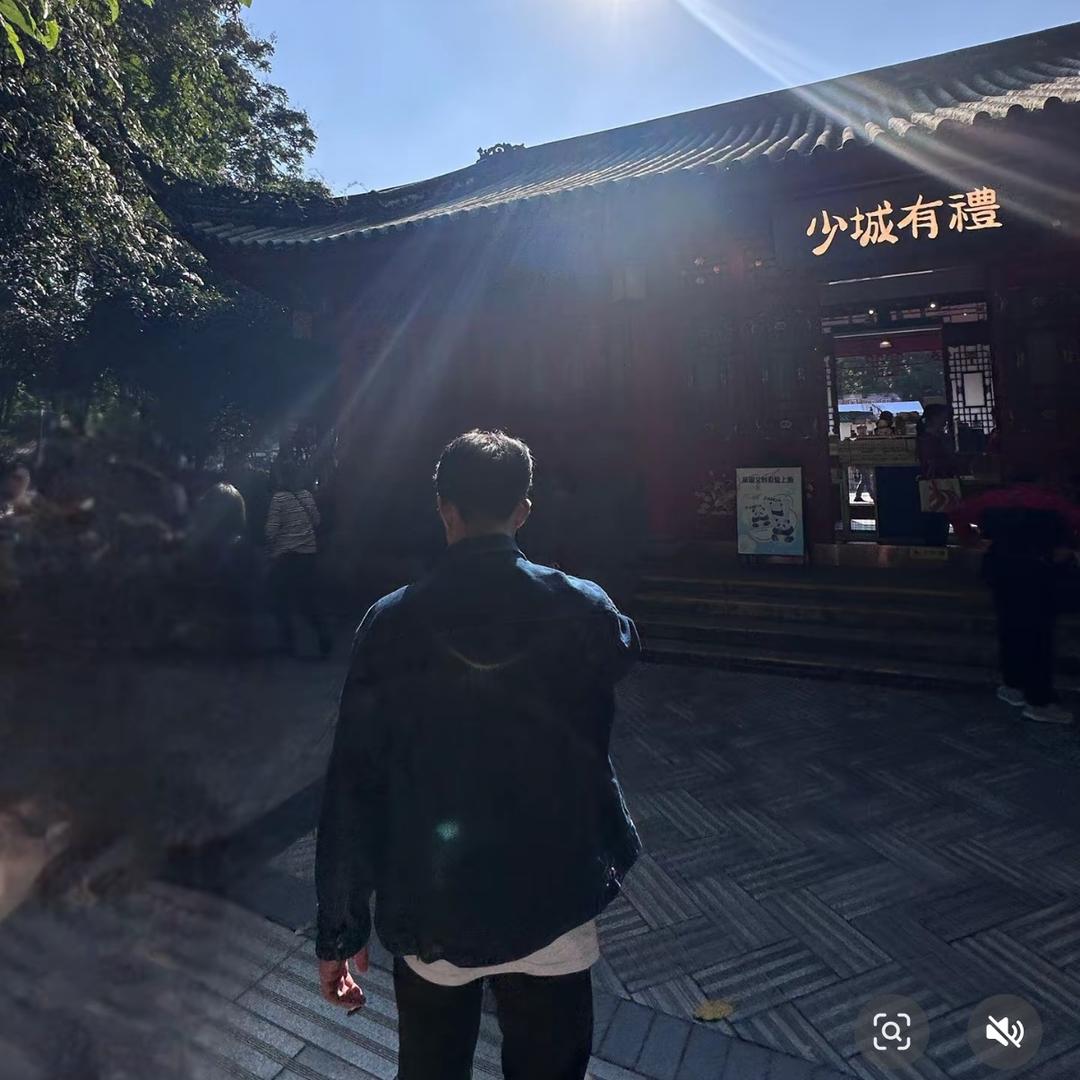 积极向上的张鱼哥🐙、