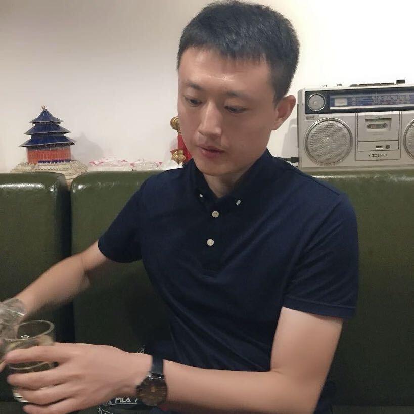 小老板磊哥