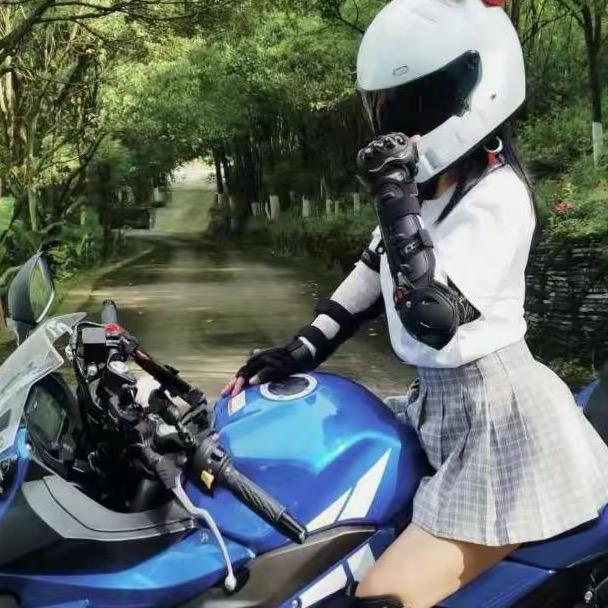 炫饭小文子