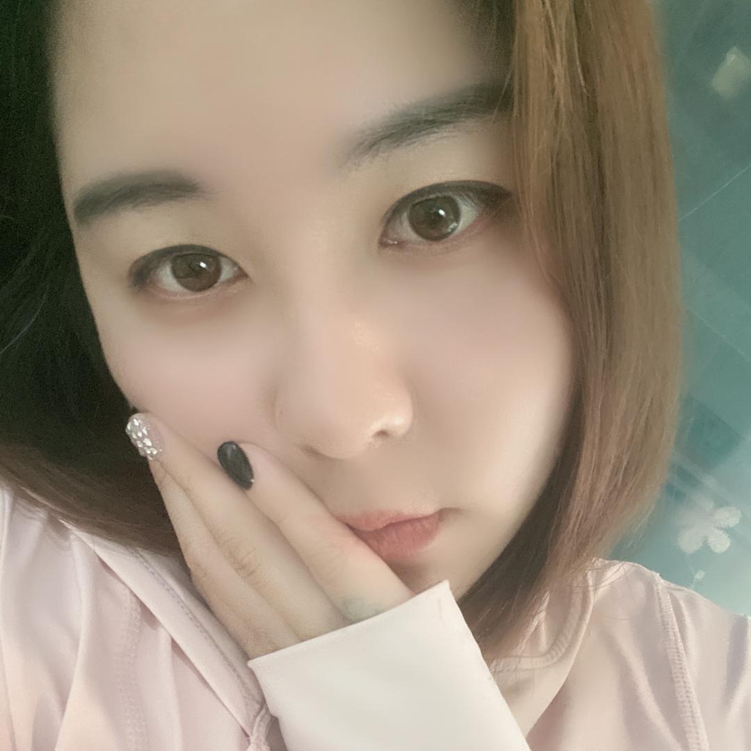 爱美甲的🍀萧萧