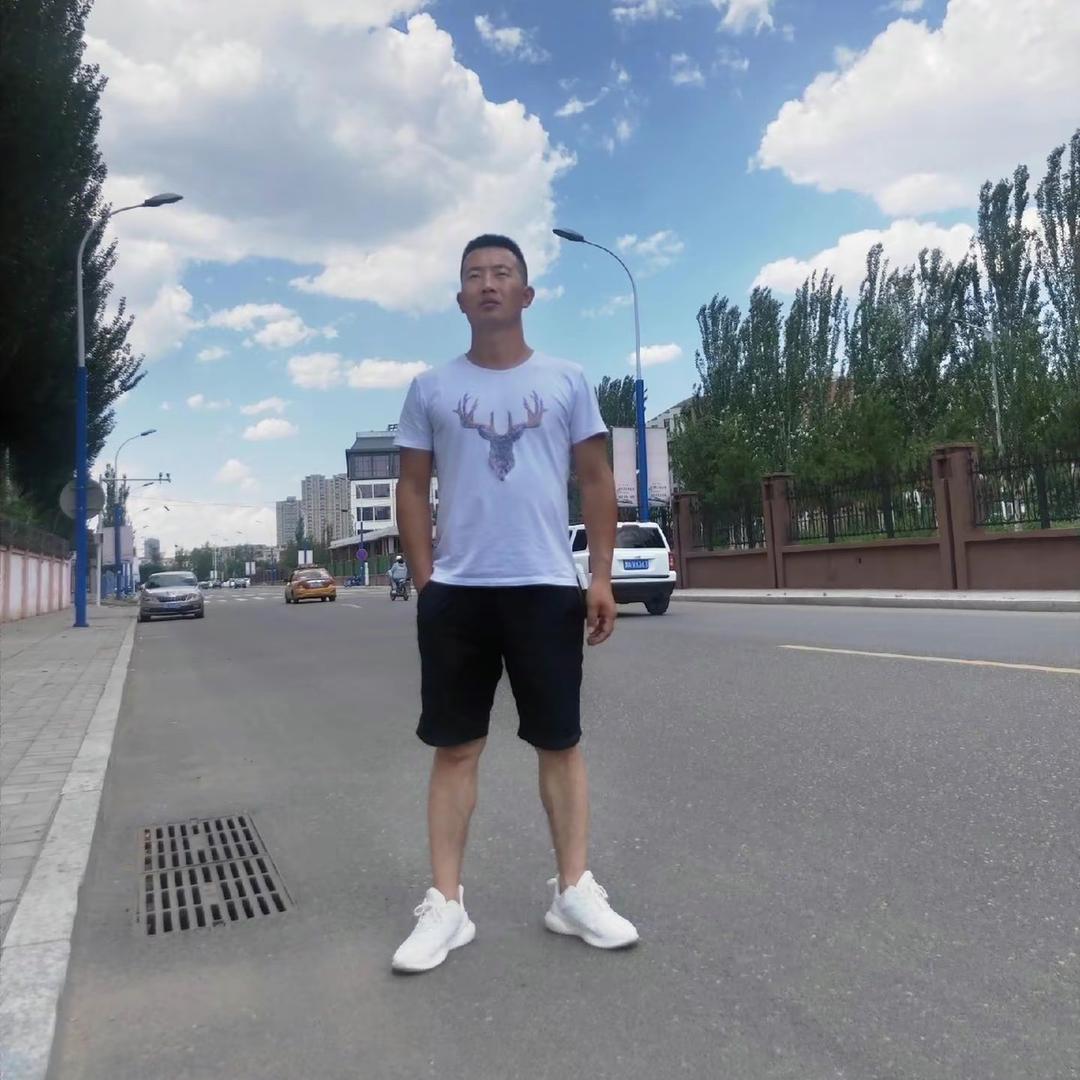 东 子