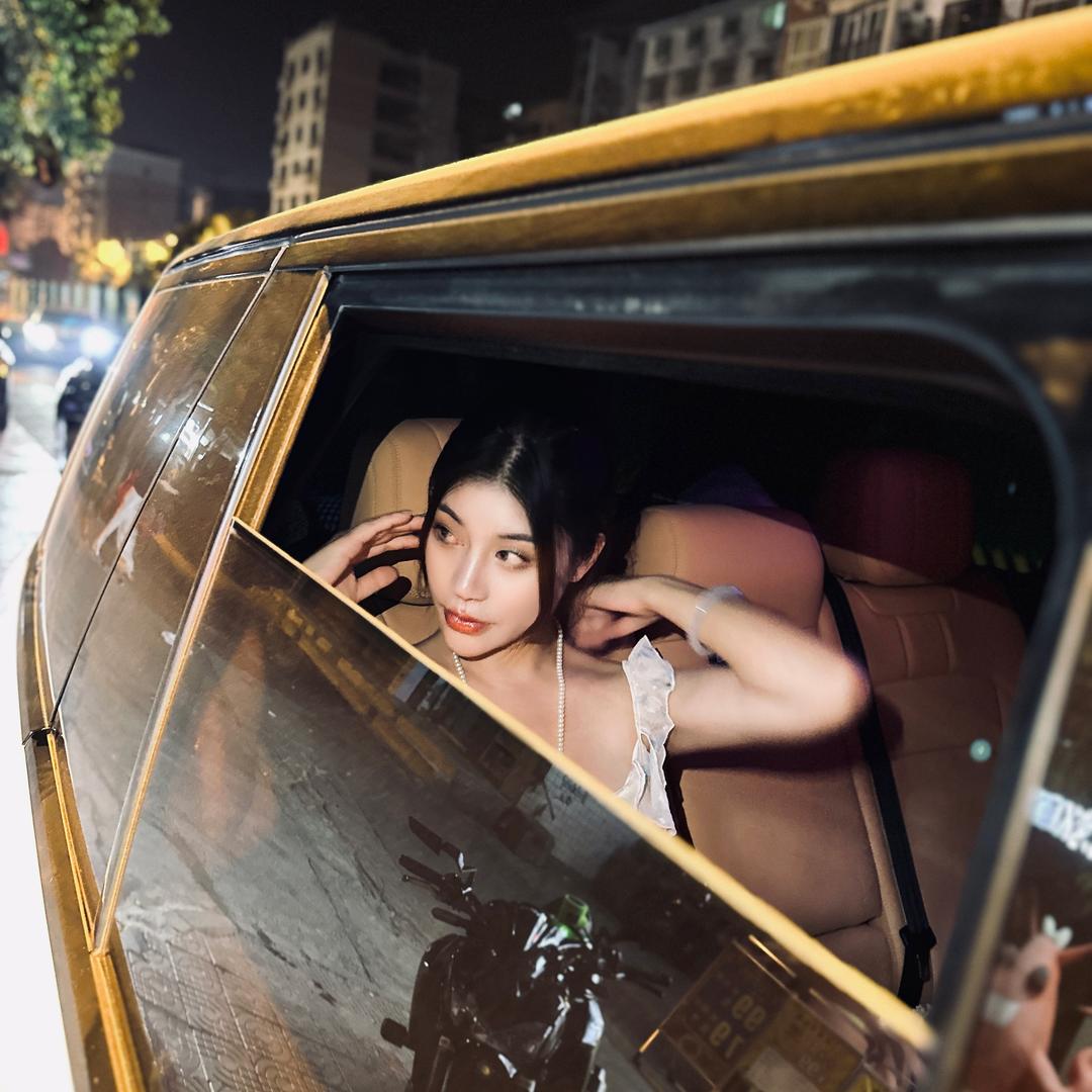小静子