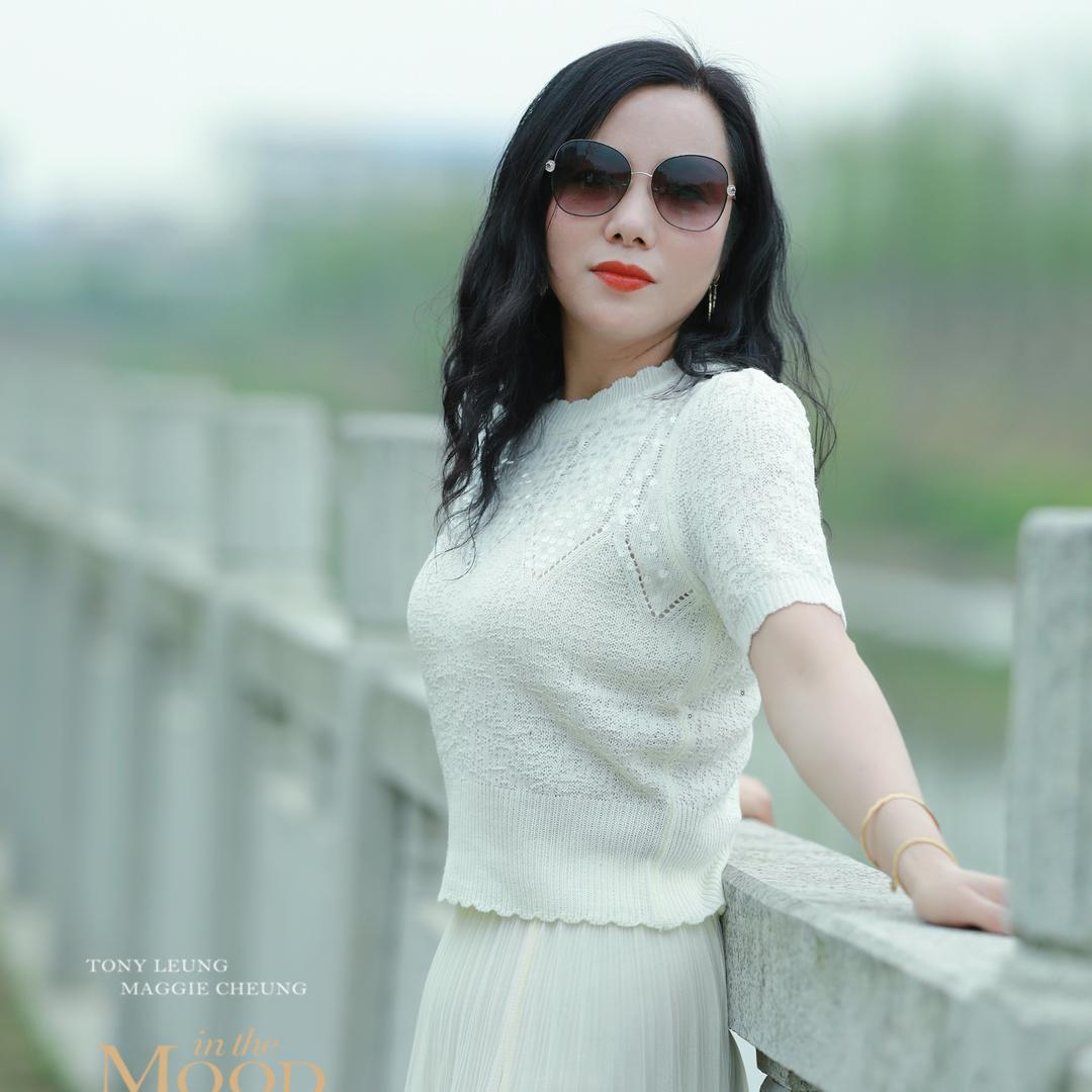 英子，云梦宏腾瓷砖批发