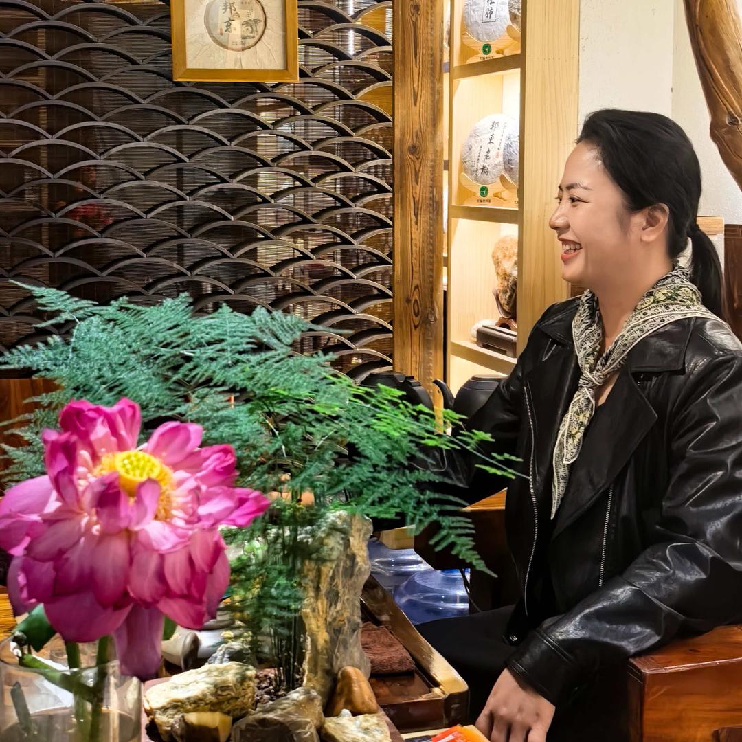 萧丽