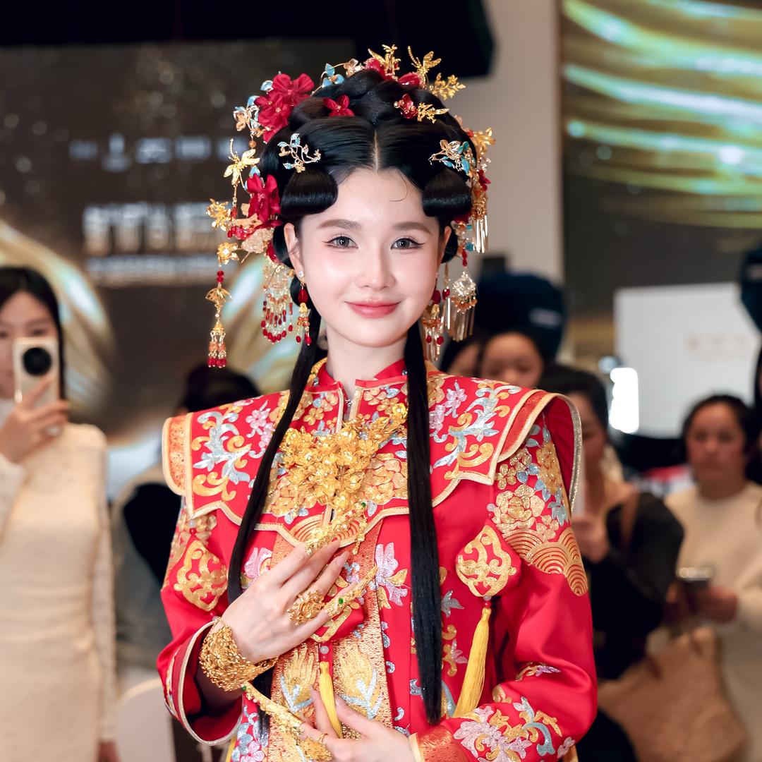 大福化妆师（星星老师）（28理发）招学员