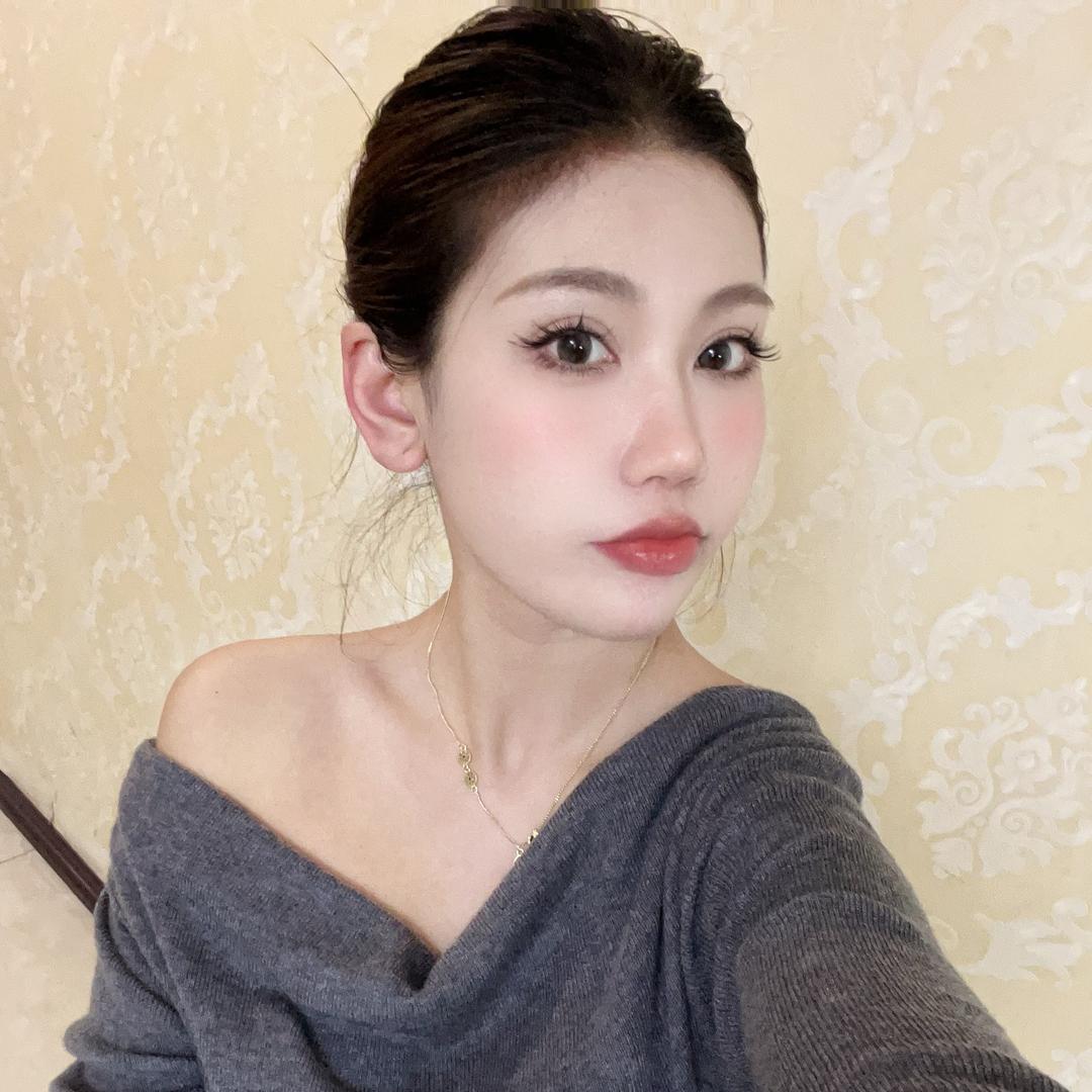 爱唠嗑的小刘