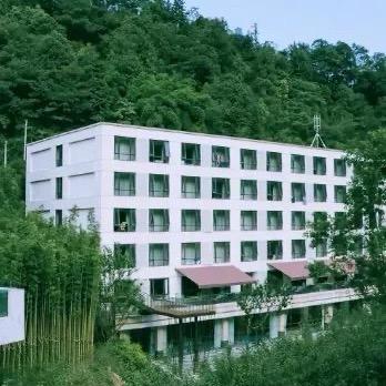 森林星空温泉酒店