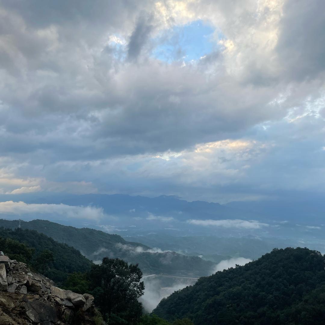 沃豹子干隧道