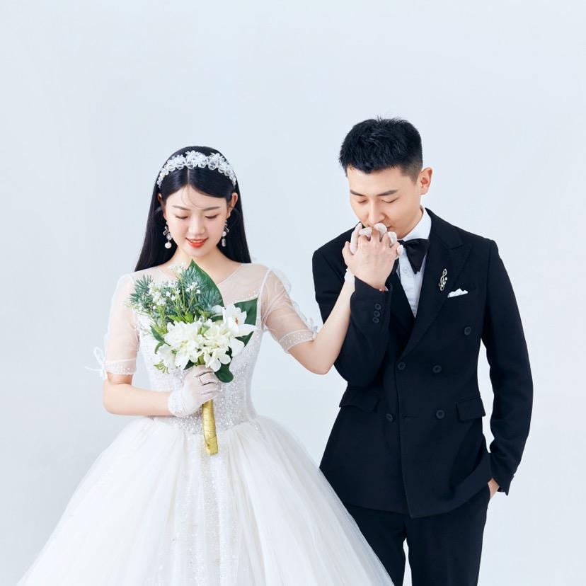 橙橙与小闫