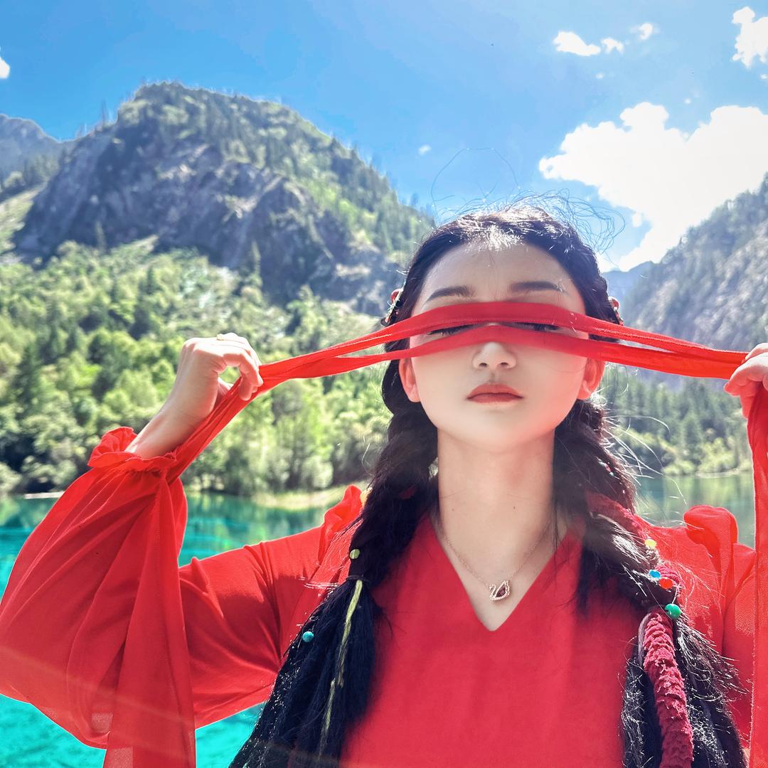 成都旅游顾问-婷婷