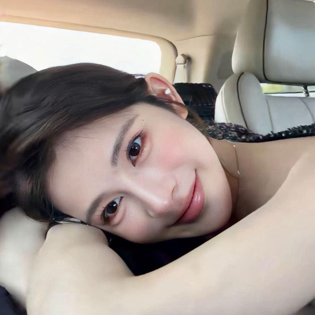 小怡.