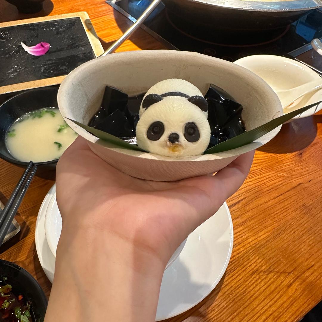 青青.
