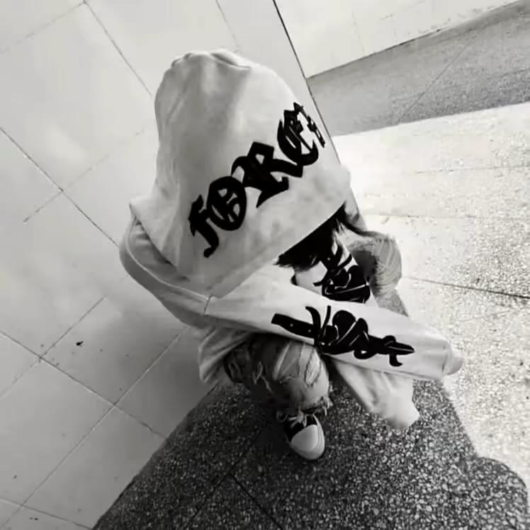 偷看前女友主页被砍18刀