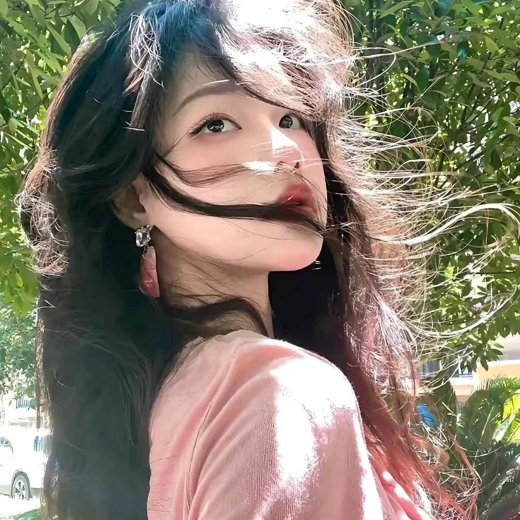 思思姐姐呀·