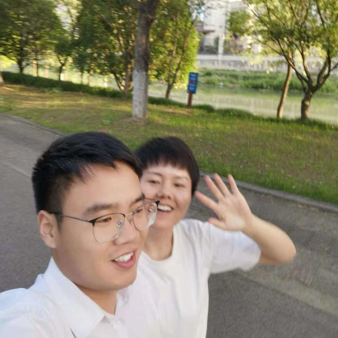 有啥不好意思的