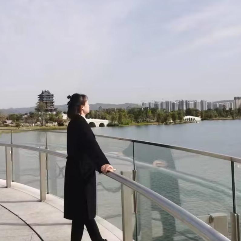 李哈哈