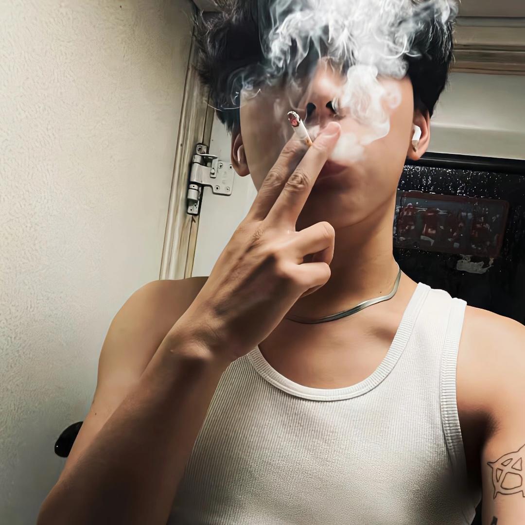 馮丁毅
