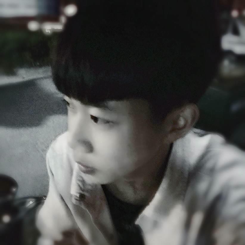 ㅤ  ㅤ航子
