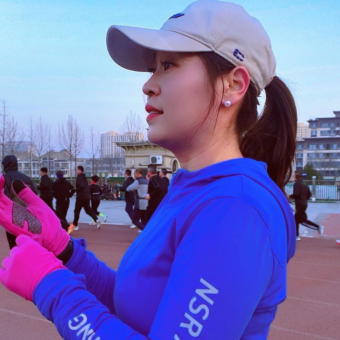 卖鲜花的小姐姐～爱跑步🏃‍♀️