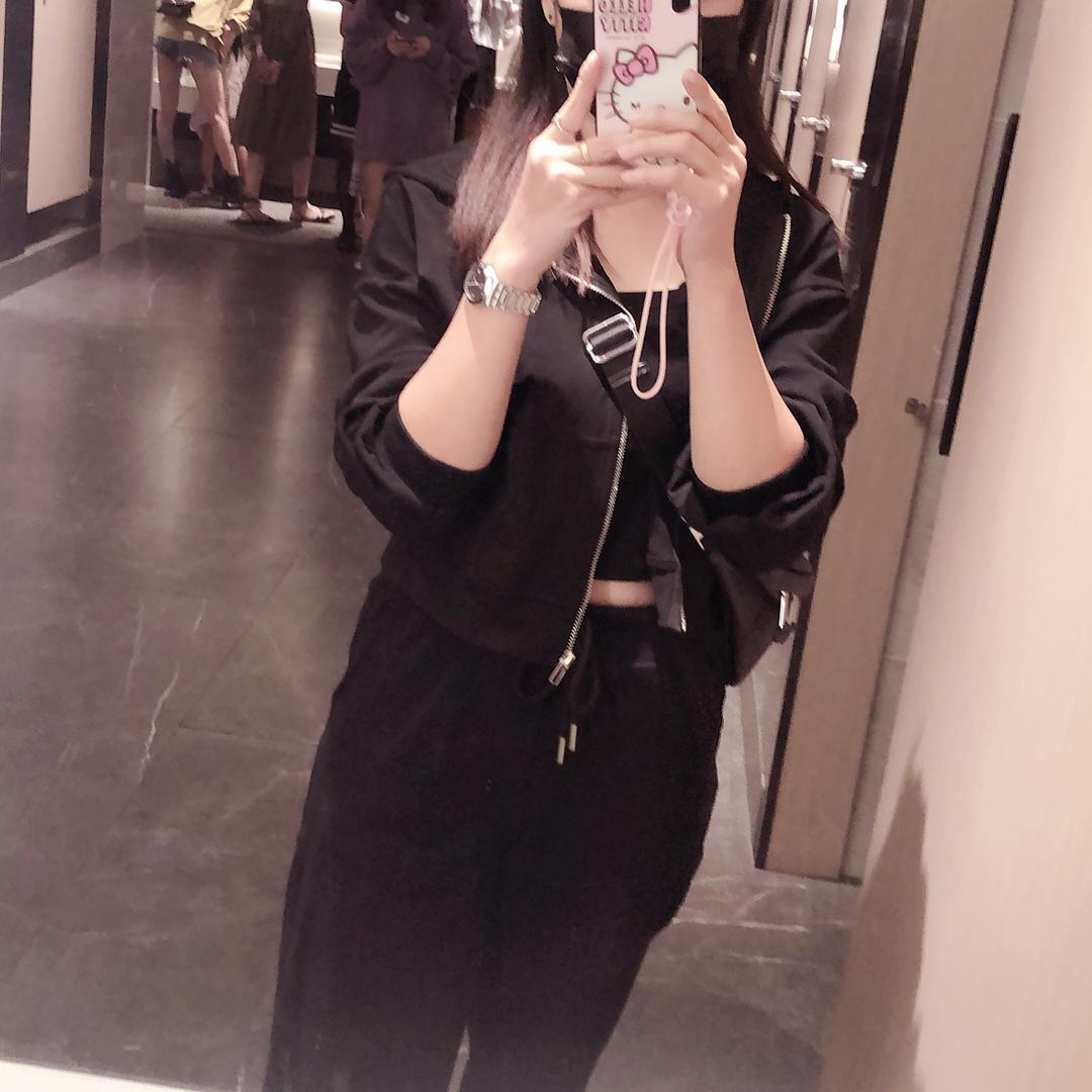 天蝎女🦂