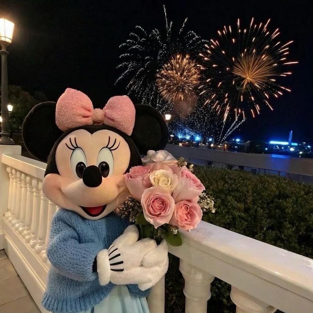 嘿  你是小任吗.（月子中）