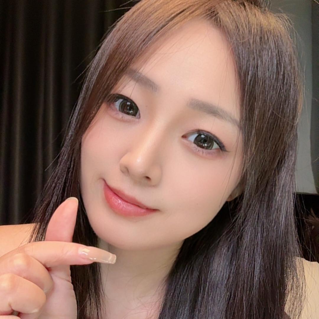 邓一一🐬 ⁵²¹¹(嗓子痛休息)