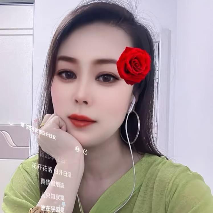 爱唱歌🎤亿玲