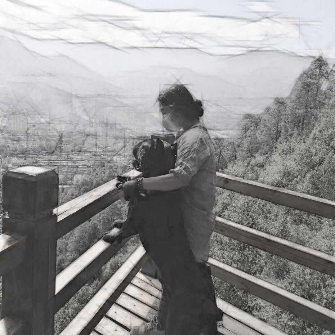 指尖密语美甲屋老郭