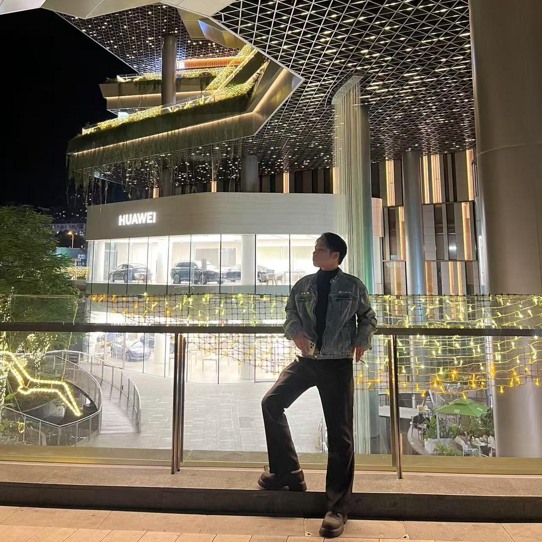 小国哥king托尼