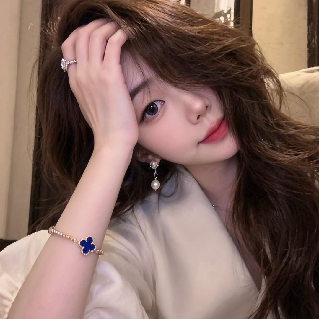 ZZZ..
