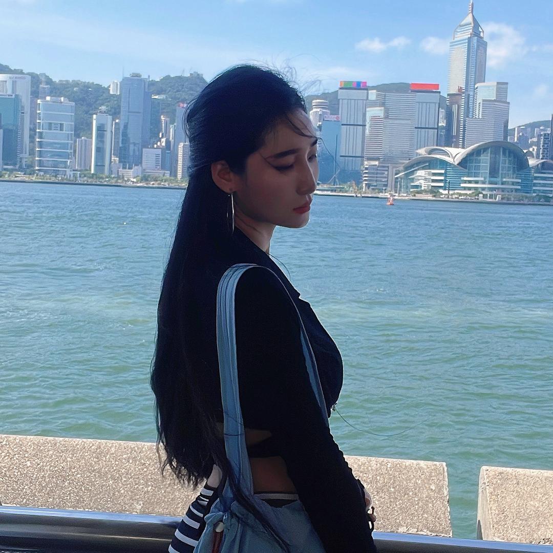 @丑八怪