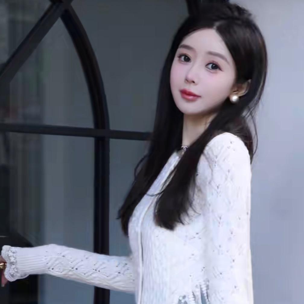 小幽很爱美