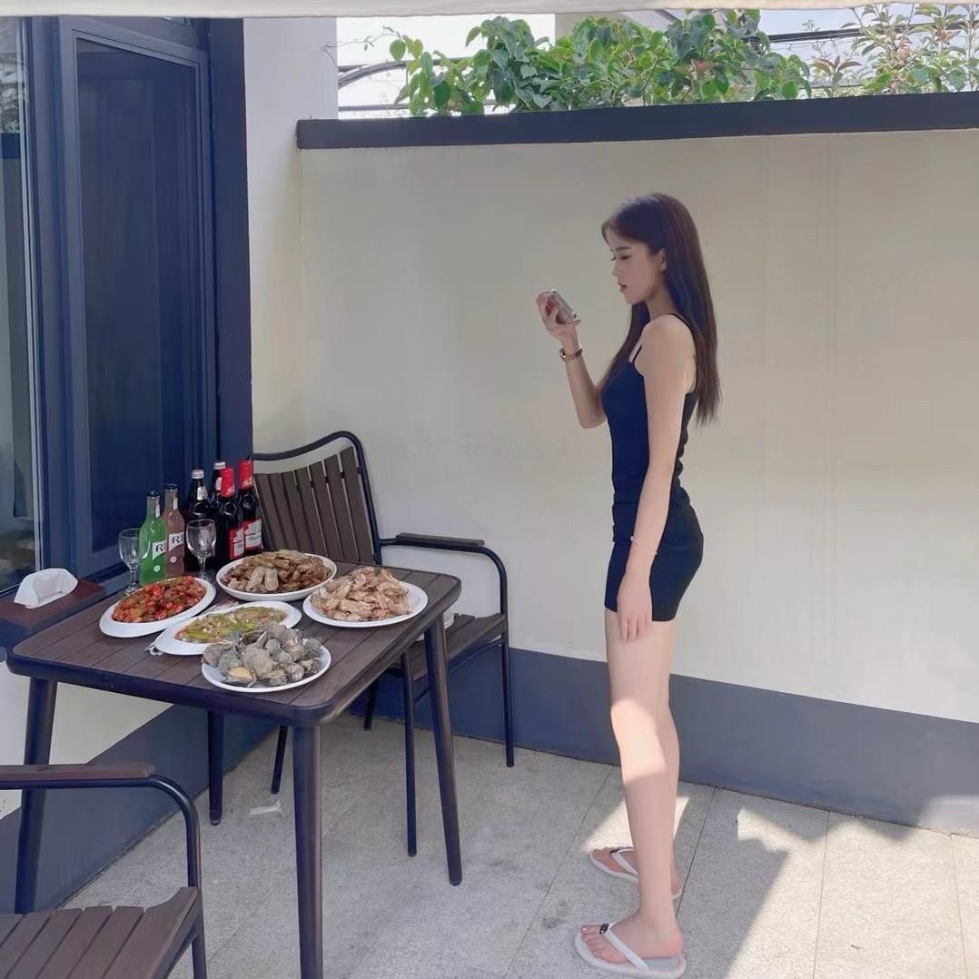 不吃香菜的小宝