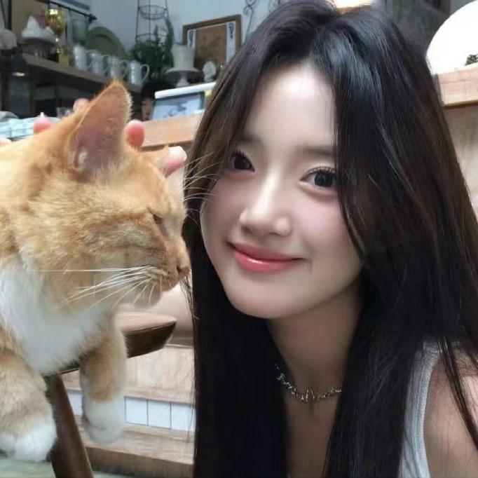 🌈🌈🍭等我幼稚完 🍭。