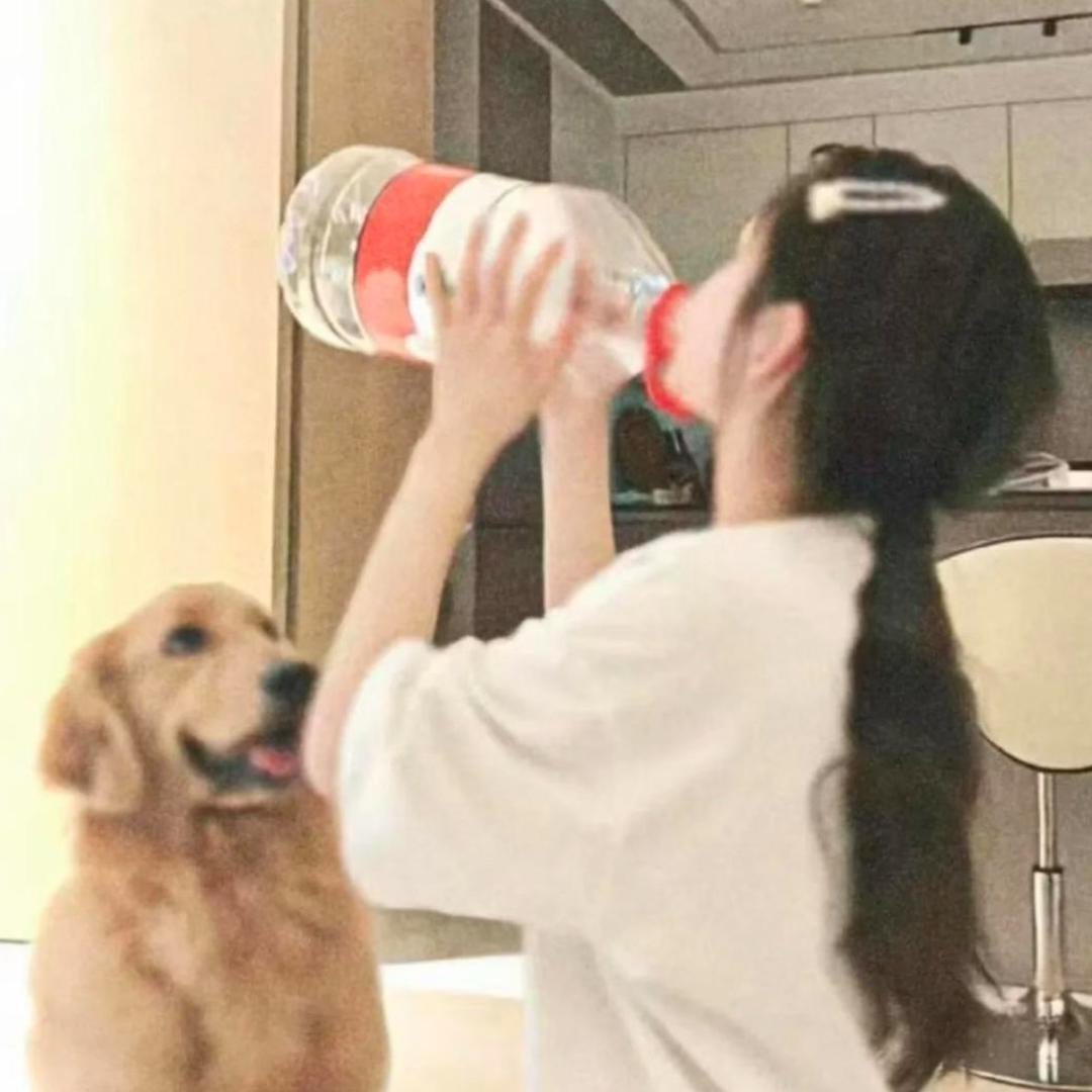 嗯。