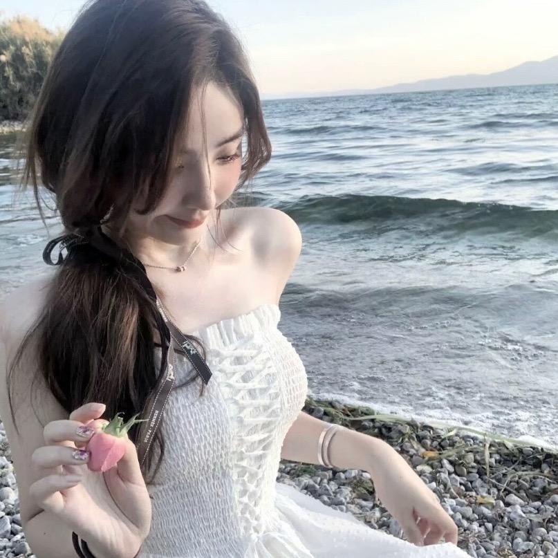 美女