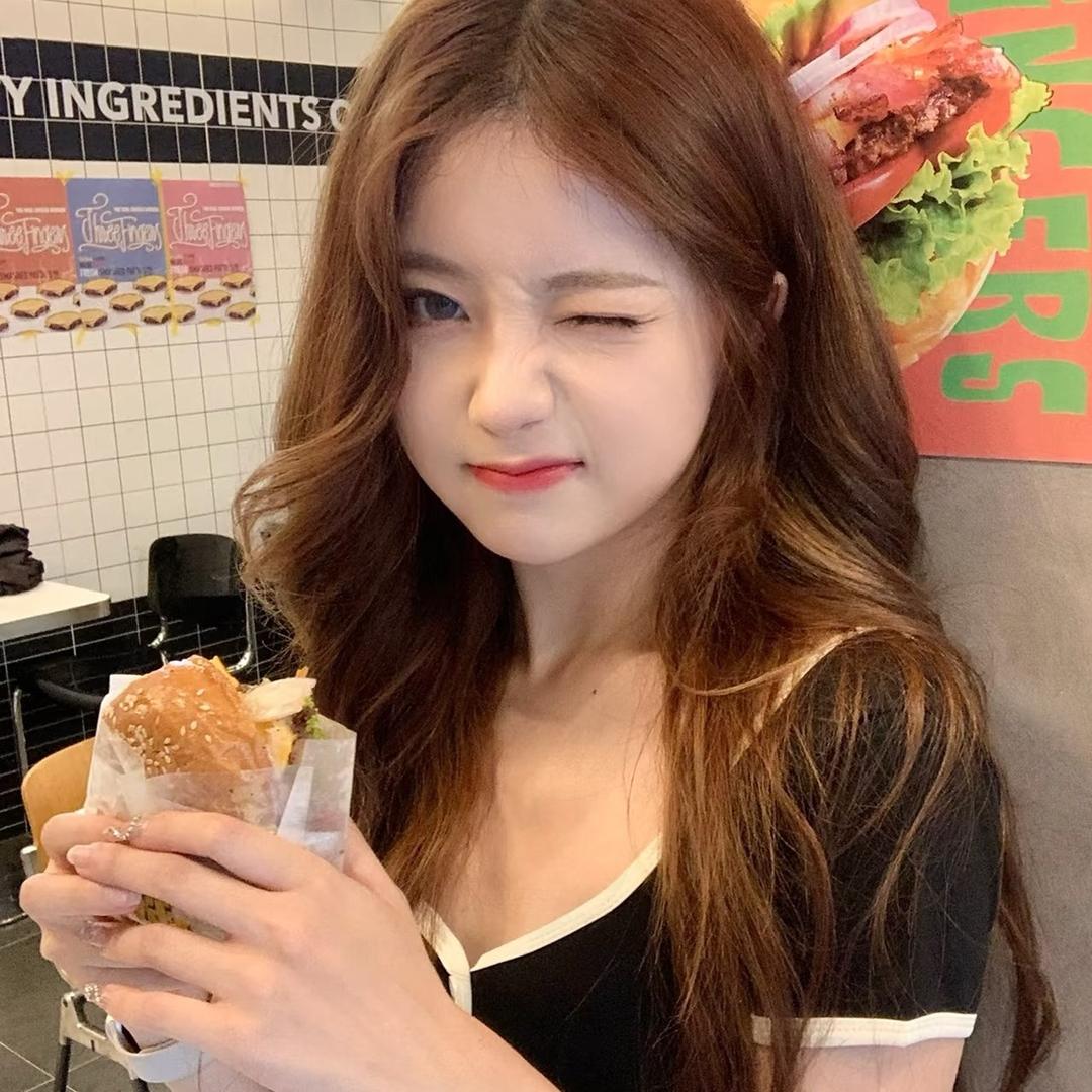 -Yjy吖