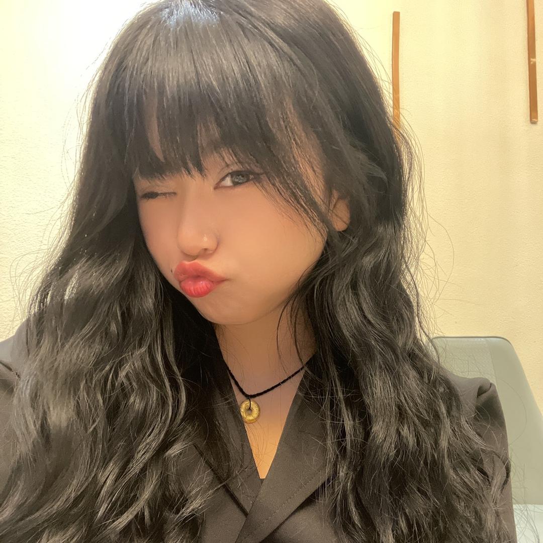 Hi   我是向雯