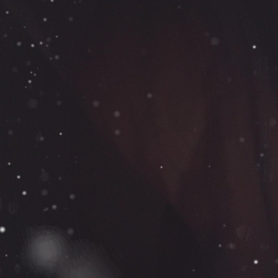 ▪