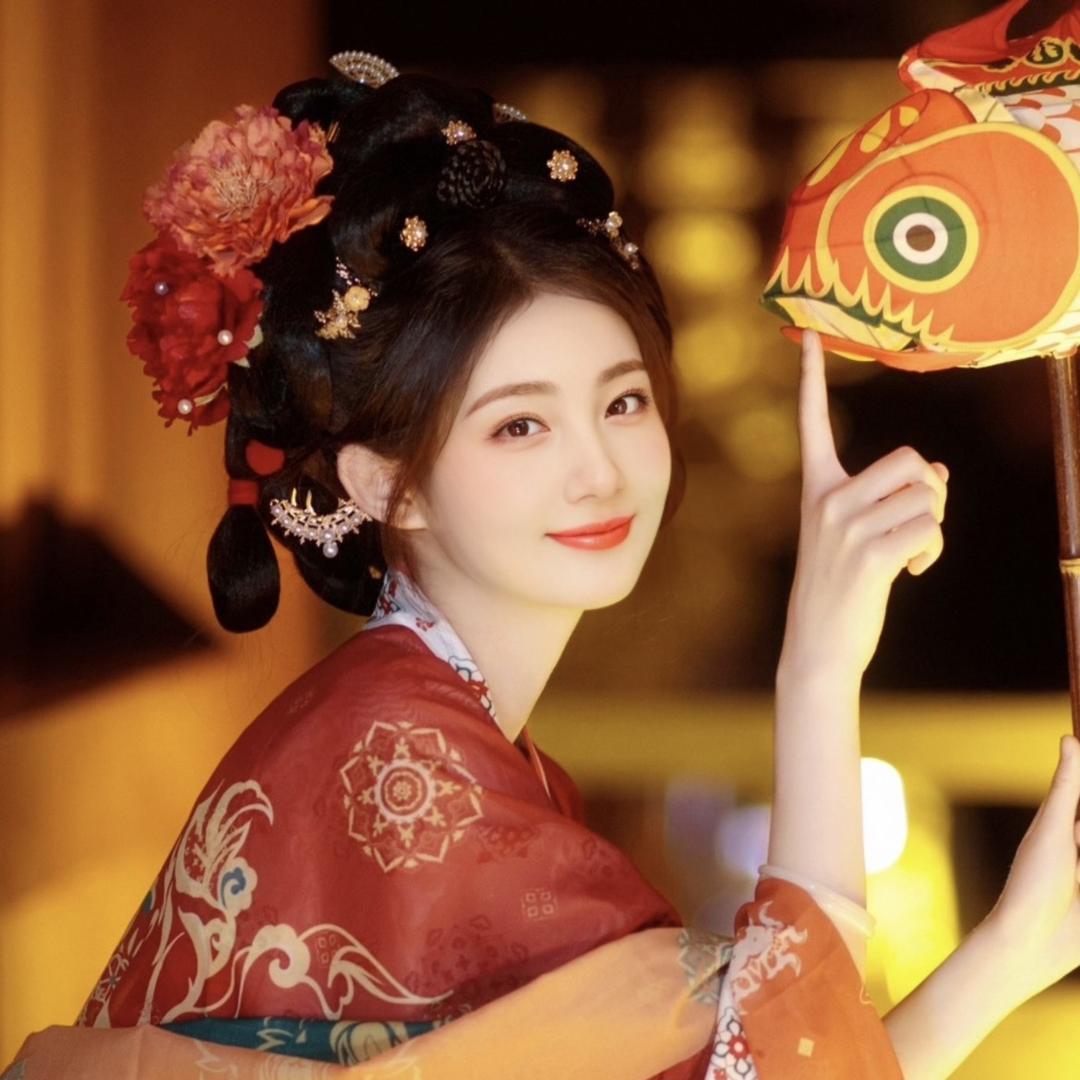 清清淼头像