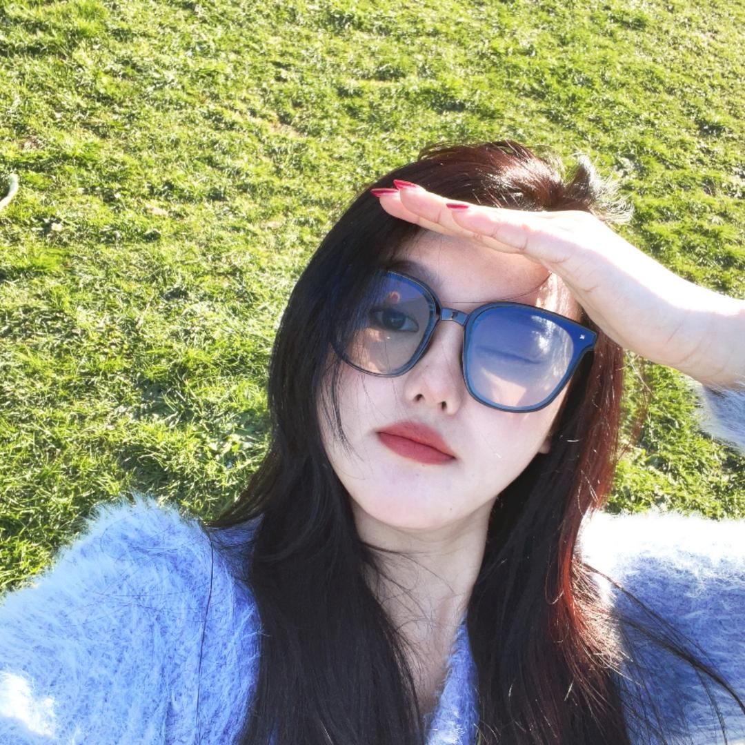 子瑶Zoe