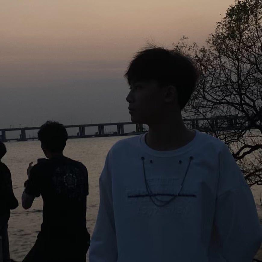小陈”