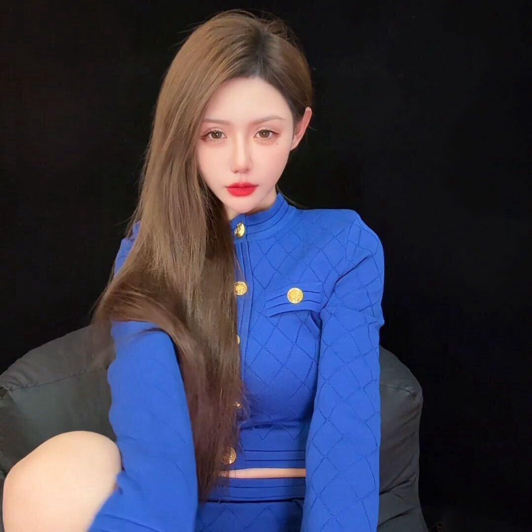 七七（职业主播）